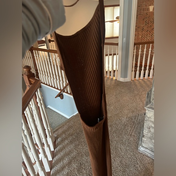 Isabelle Quinn dress - Picture 3 of 7